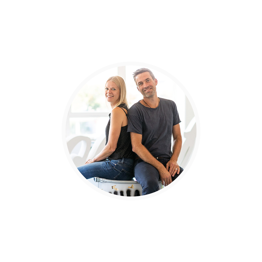 fl-sv-s4-l1-mandala-circle-white-partner